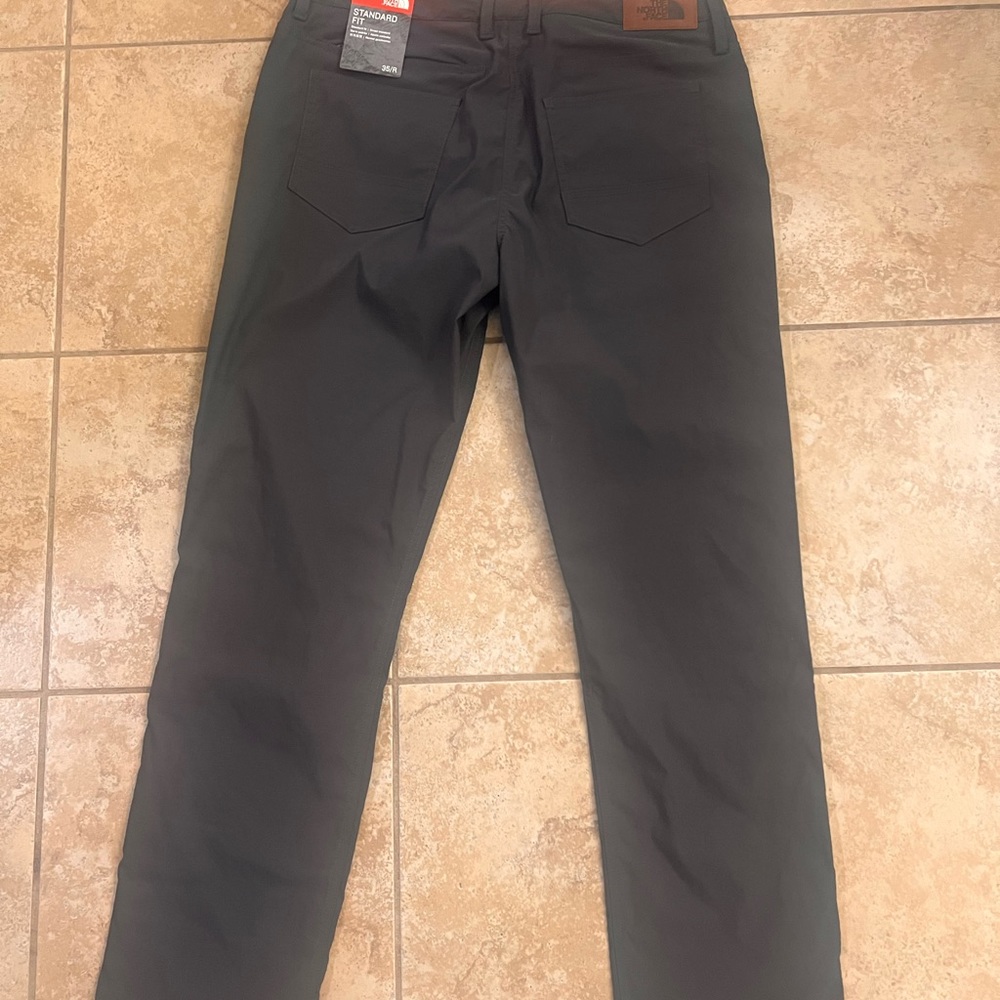 The North Face Asphalt grey Flash Dry 33 Reg 33” inseam